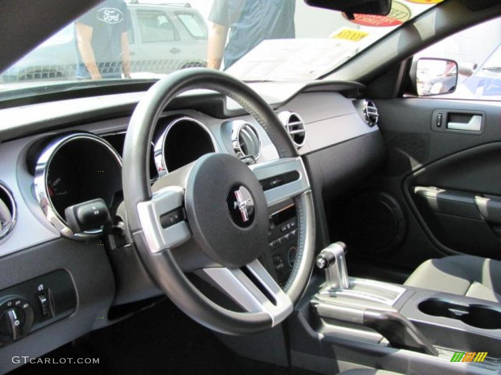 2007 Mustang V6 Deluxe Coupe - Black / Dark Charcoal photo #6