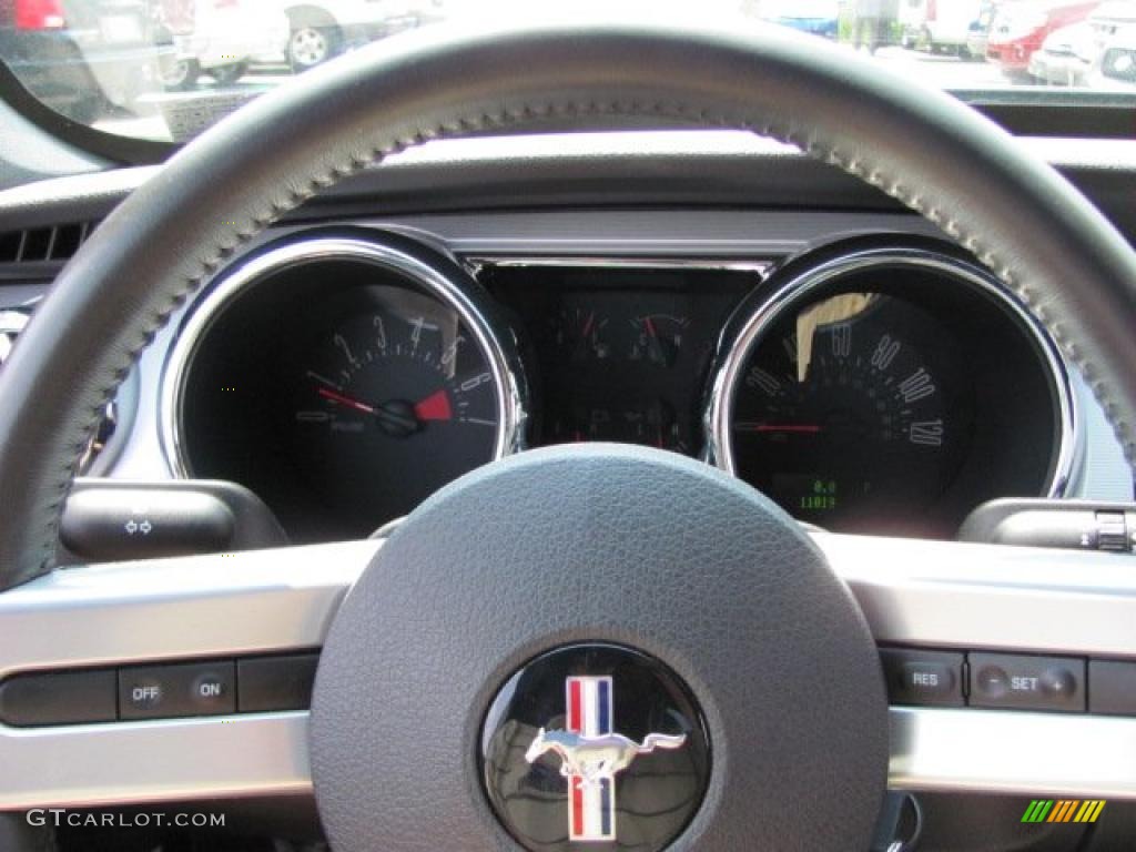 2007 Mustang V6 Deluxe Coupe - Black / Dark Charcoal photo #11