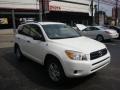 Super White - RAV4 I4 Photo No. 6