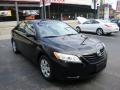 Black - Camry LE Photo No. 6