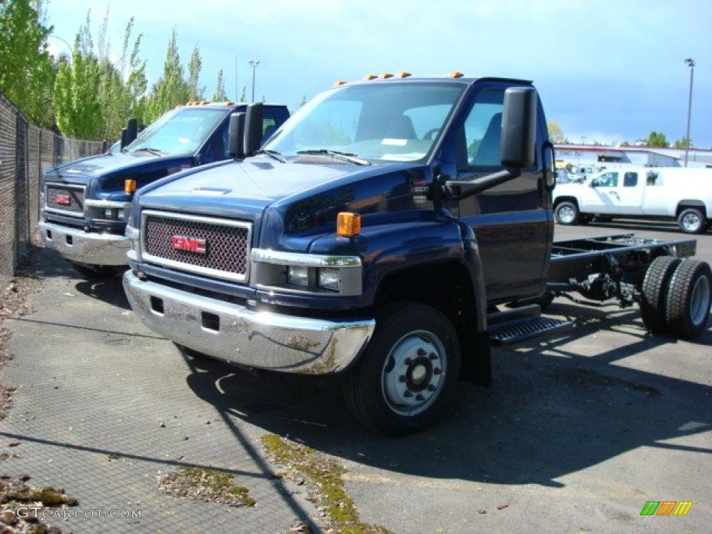 2009 C Series Topkick C5500 Regular Cab Chassis - Indigo Blue Metallic / Dark Pewter photo #2