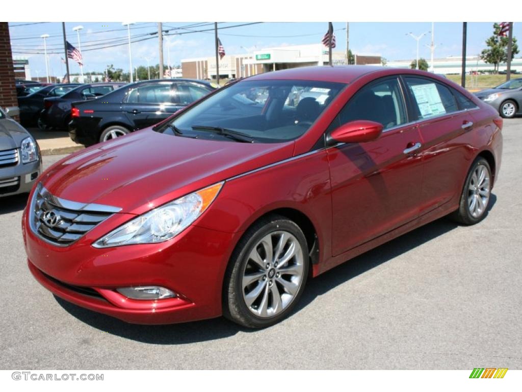 2011 Sonata SE - Venetian Red / Black photo #13