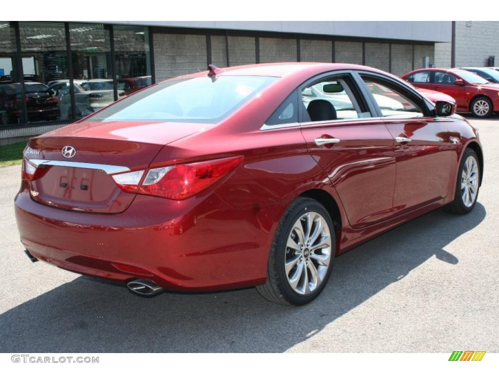 2011 Sonata SE - Venetian Red / Black photo #14