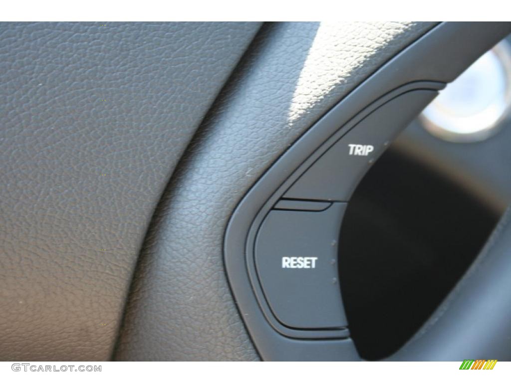 2011 Sonata SE - Venetian Red / Black photo #25
