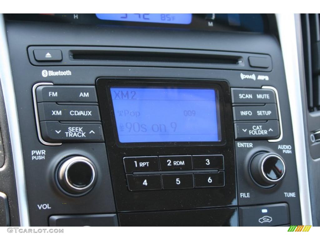 2011 Sonata SE - Venetian Red / Black photo #28
