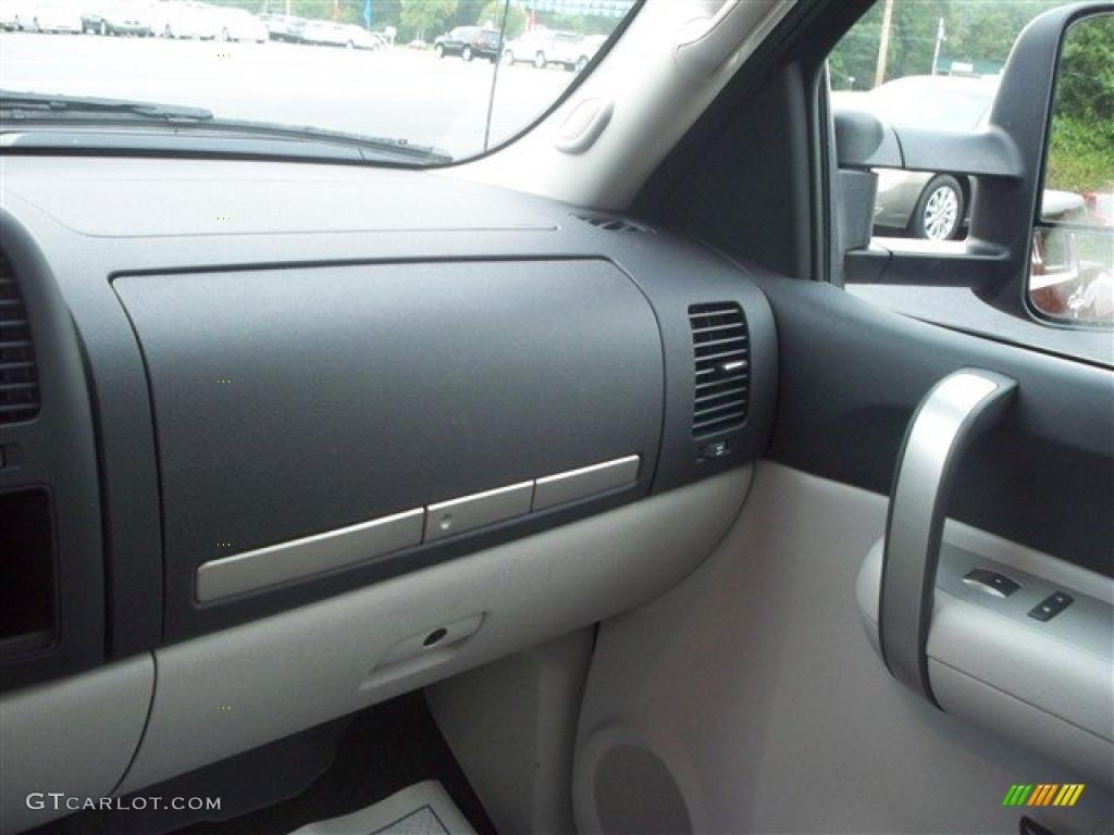 2008 Silverado 3500HD LT Crew Cab 4x4 Dually - Deep Ruby Red Metallic / Light Titanium/Dark Titanium photo #26