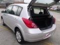 Brilliant Silver - Versa 1.8 S Hatchback Photo No. 13