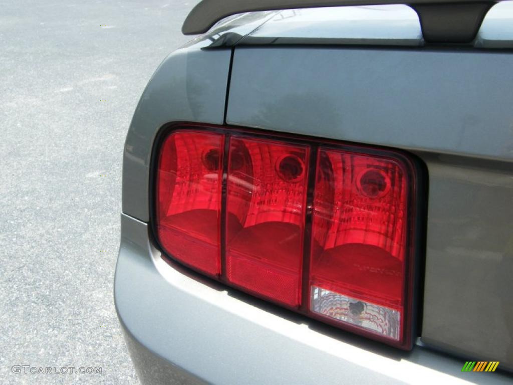 2005 Mustang V6 Premium Coupe - Mineral Grey Metallic / Medium Parchment photo #10