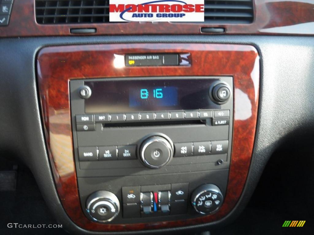 2010 Impala LT - Black / Ebony photo #27