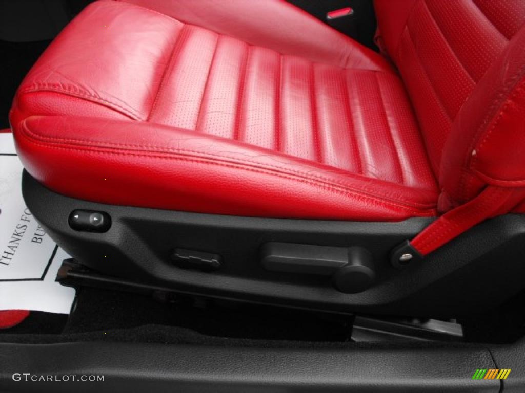 2005 Mustang GT Premium Convertible - Satin Silver Metallic / Red Leather photo #18