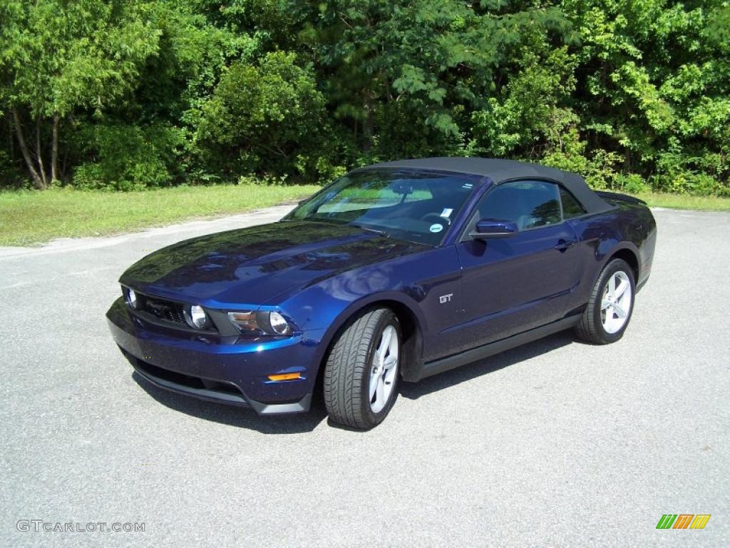 2010 Mustang GT Convertible - Kona Blue Metallic / Charcoal Black photo #1