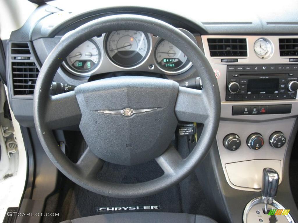 2009 Sebring Touring Convertible - Stone White / Dark Slate Gray photo #20