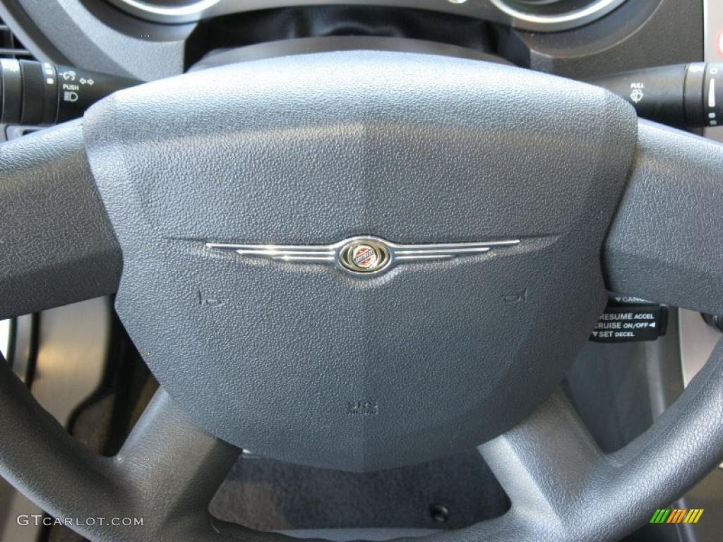 2009 Sebring Touring Convertible - Stone White / Dark Slate Gray photo #22