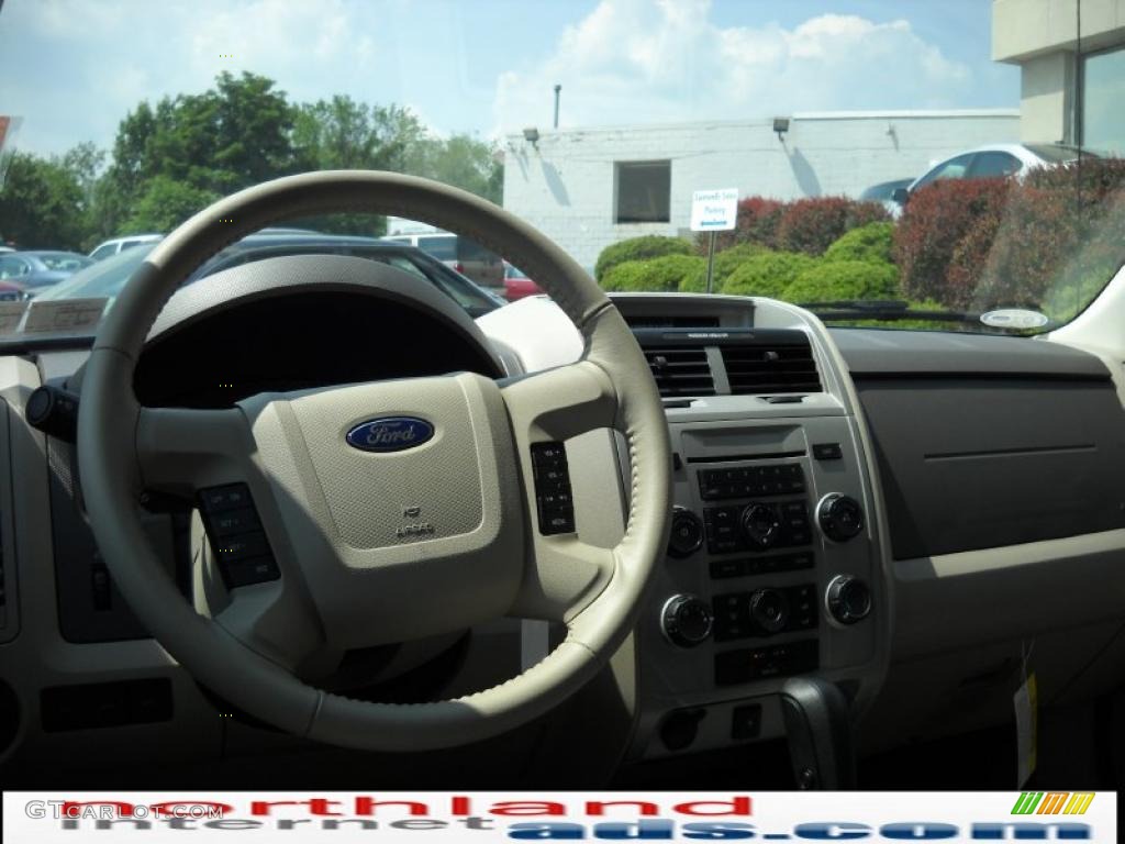 2010 Escape XLT V6 4WD - Steel Blue Metallic / Stone photo #14