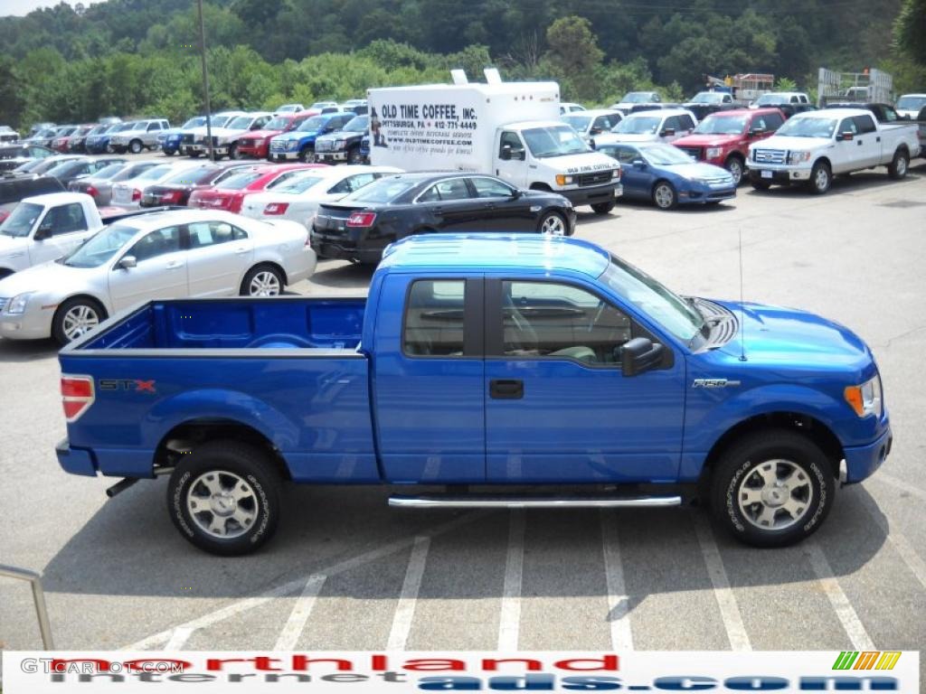 2010 F150 STX SuperCab 4x4 - Blue Flame Metallic / Medium Stone photo #5