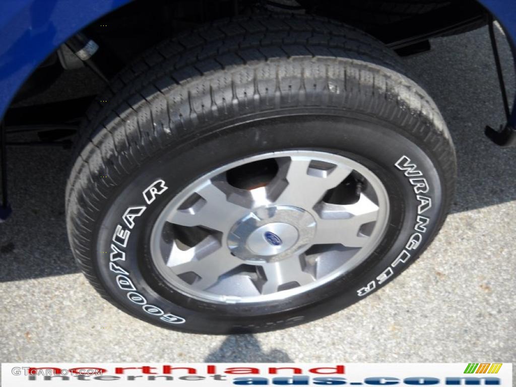 2010 F150 STX SuperCab 4x4 - Blue Flame Metallic / Medium Stone photo #17