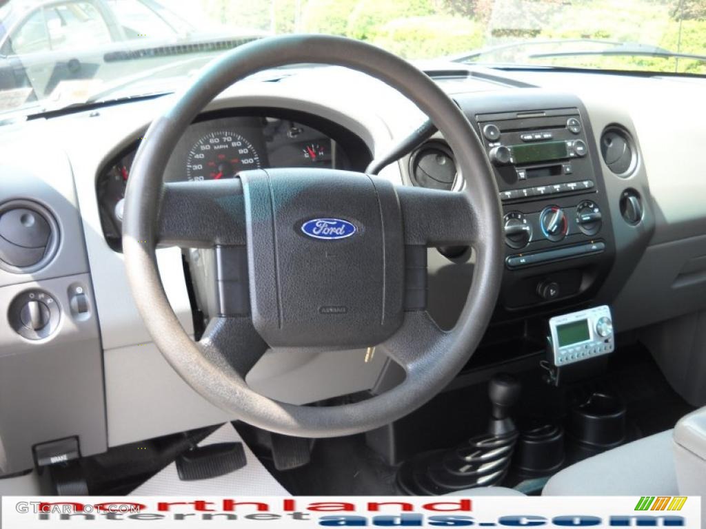 2005 F150 STX SuperCab 4x4 - Dark Shadow Grey Metallic / Medium Flint Grey photo #14