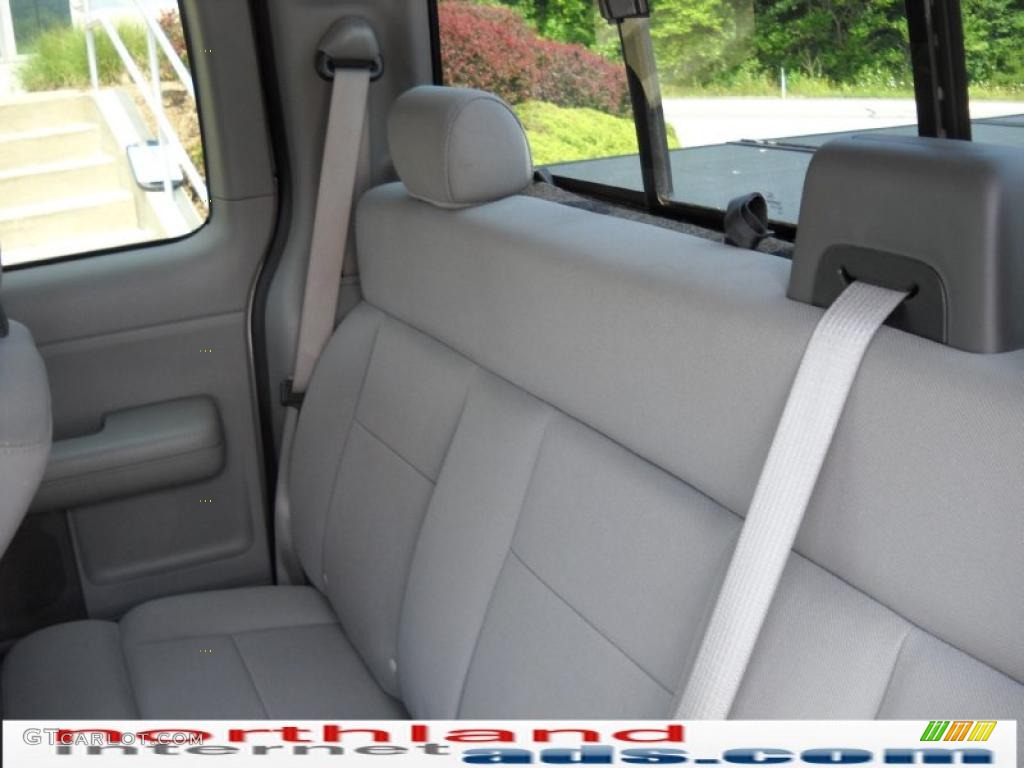2005 F150 STX SuperCab 4x4 - Dark Shadow Grey Metallic / Medium Flint Grey photo #15