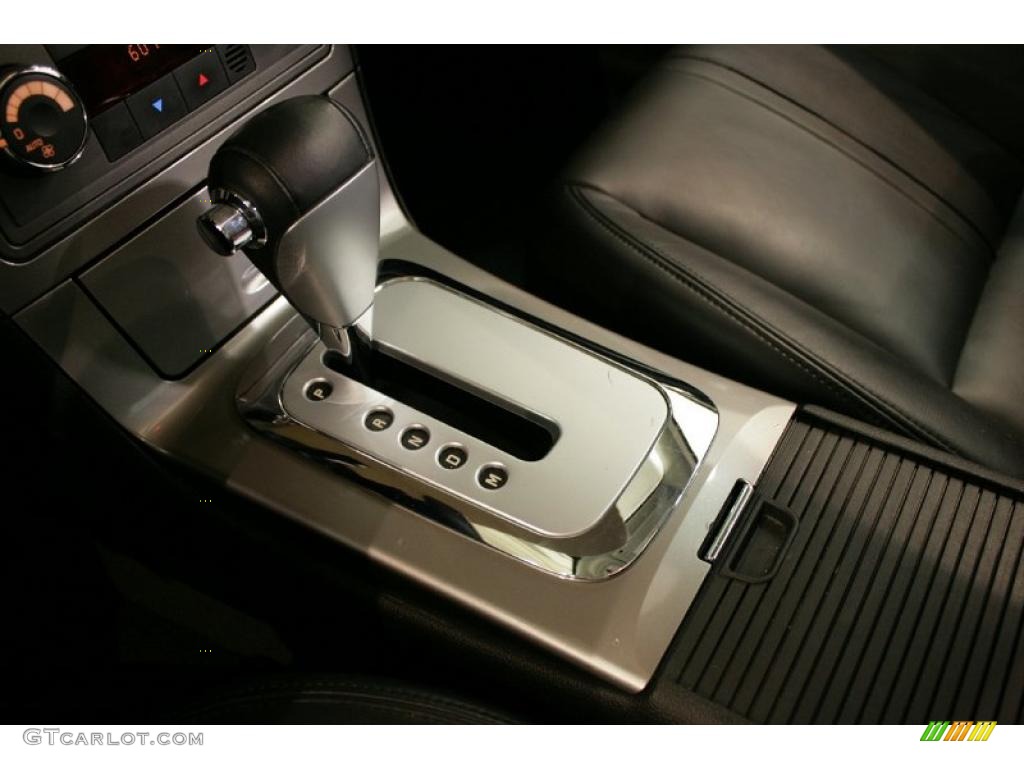 2007 Aura XR - Silver Pearl Metallic / Black photo #17
