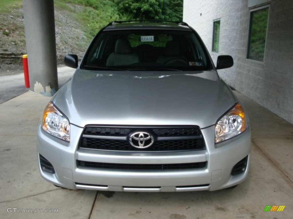 2010 RAV4 I4 4WD - Classic Silver Metallic / Ash Gray photo #6