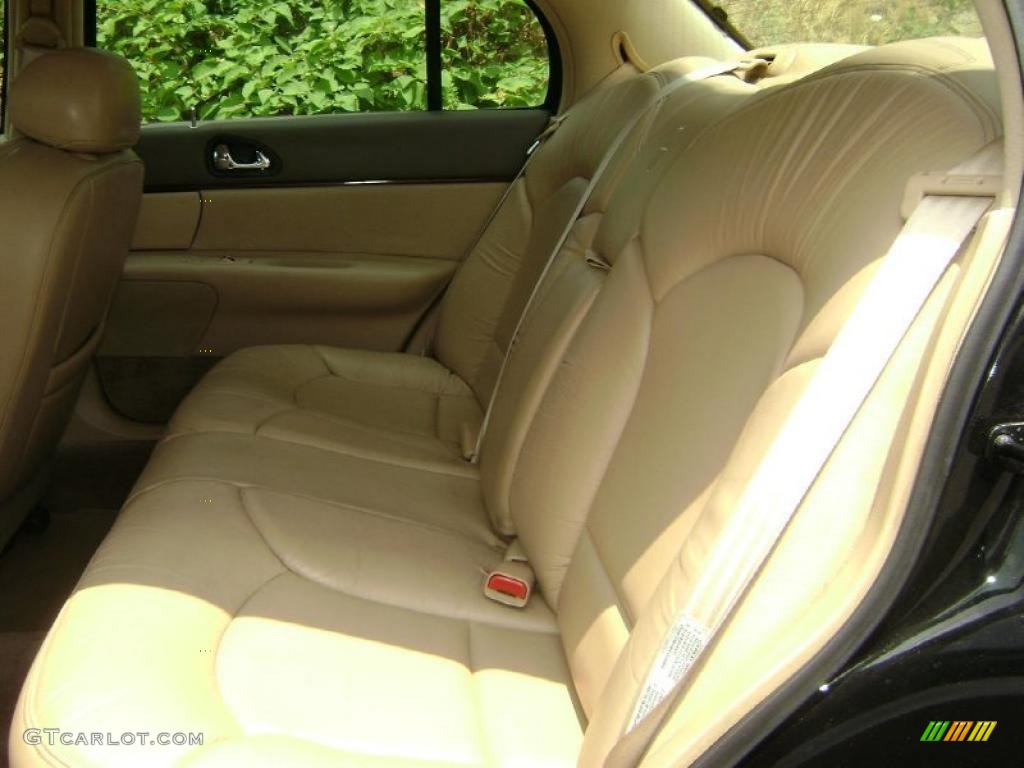 1997 Continental  - Black Clearcoat / Light Parchment photo #14