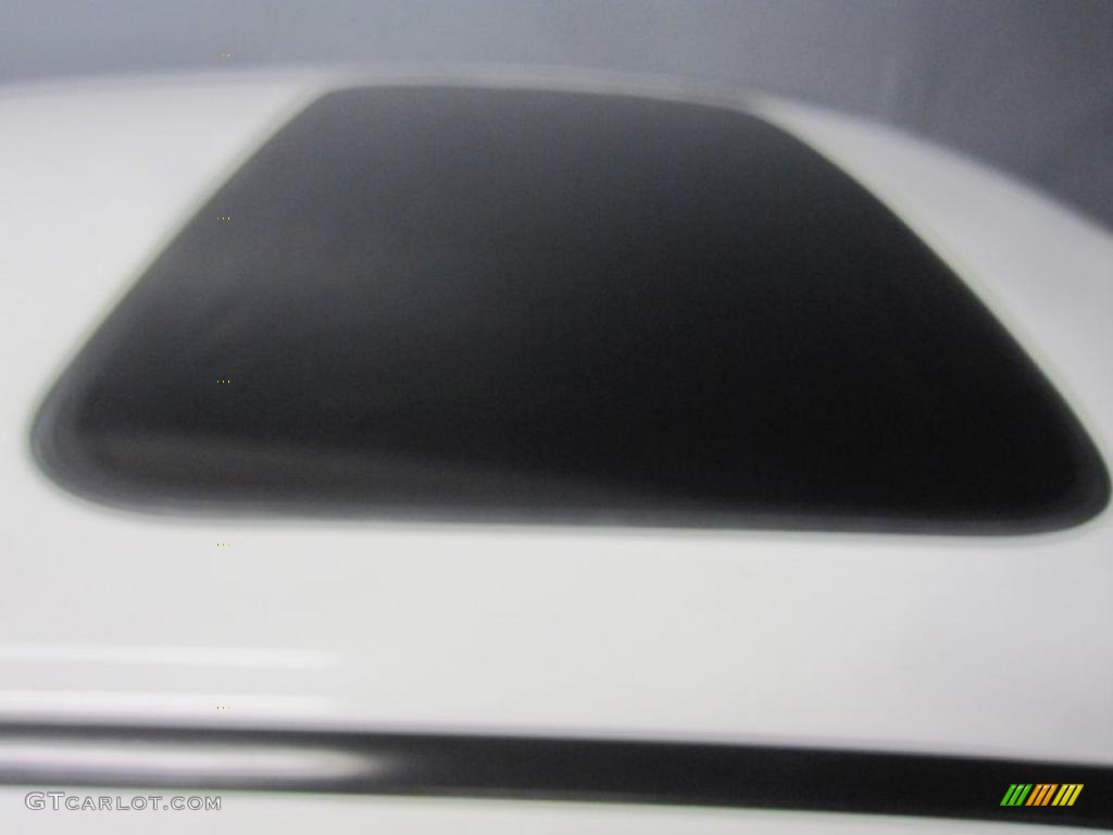 2003 Accord EX Sedan - Taffeta White / Ivory photo #9