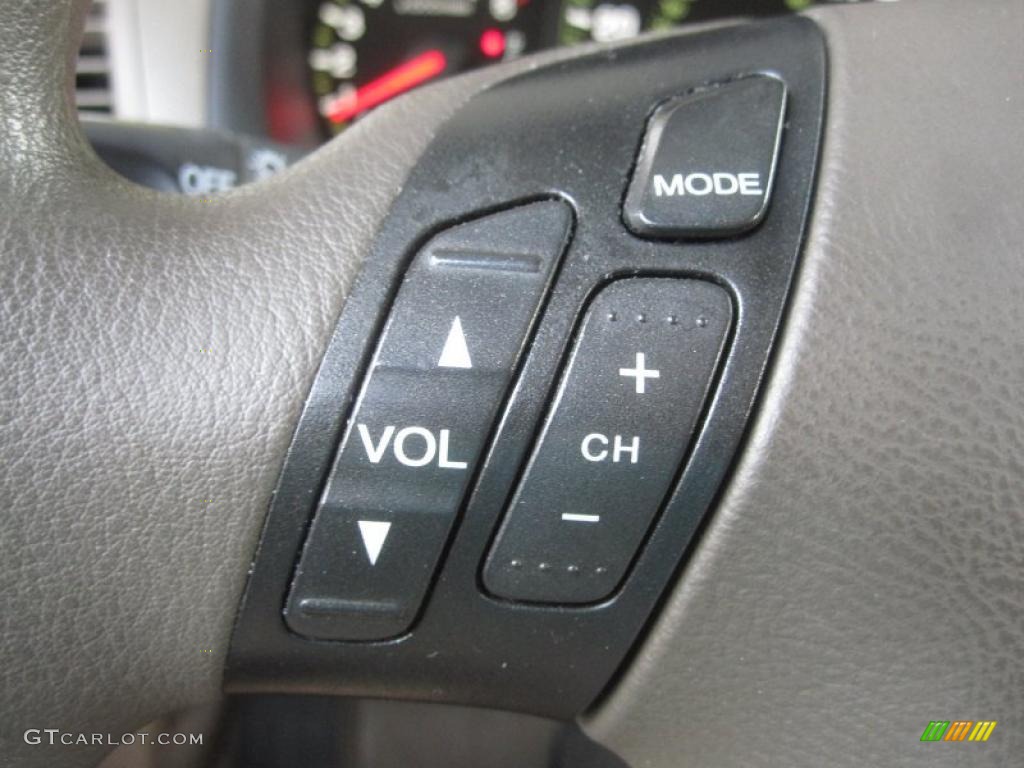 2003 Accord EX Sedan - Taffeta White / Ivory photo #15