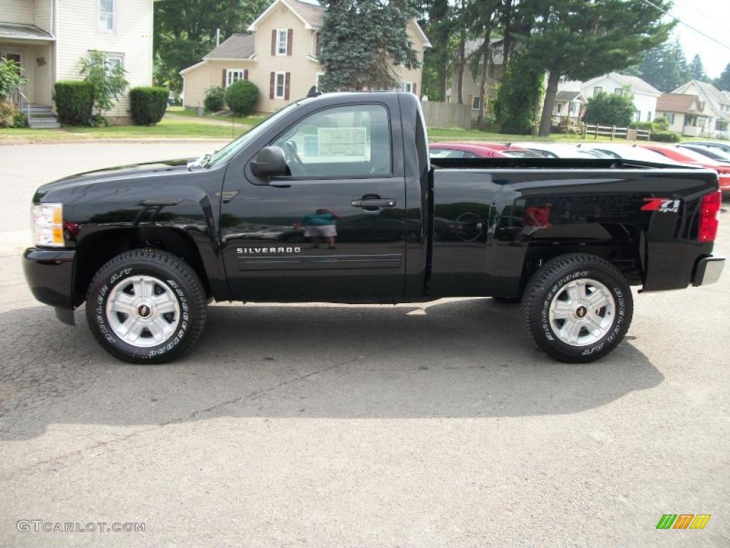 2010 Silverado 1500 LT Regular Cab 4x4 - Black / Ebony photo #5