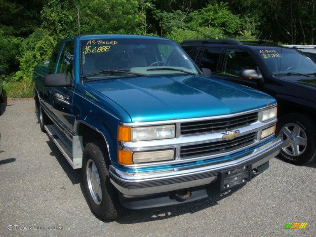 1996 C/K K1500 Extended Cab 4x4 - Bright Teal Metallic / Gray photo #1