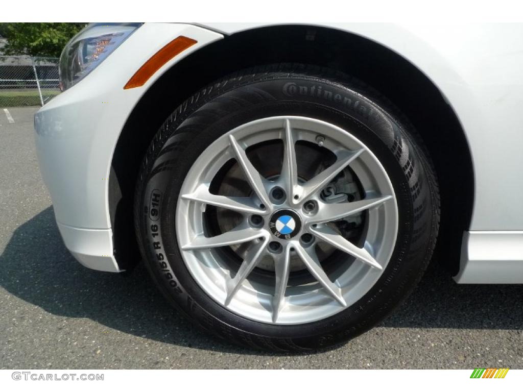 2010 3 Series 328i xDrive Sedan - Alpine White / Black photo #21