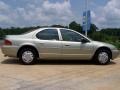 Light Cypress Green Pearl - Stratus SE Photo No. 3