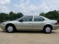 Light Cypress Green Pearl - Stratus SE Photo No. 4
