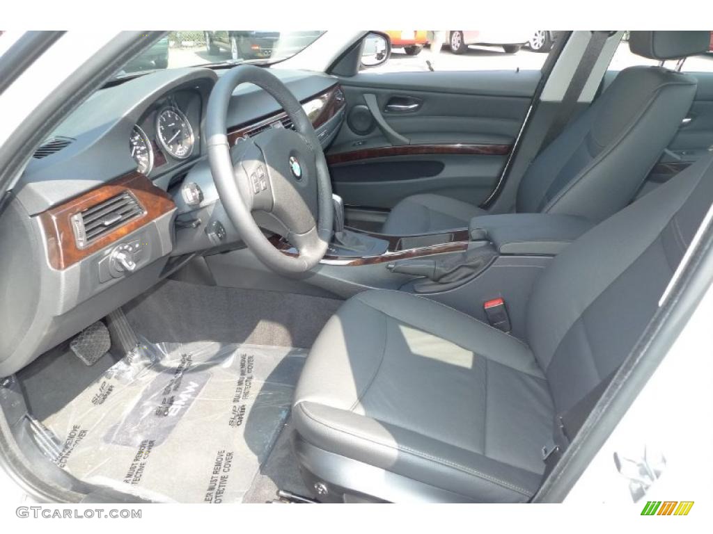 2010 3 Series 328i xDrive Sedan - Alpine White / Black photo #27