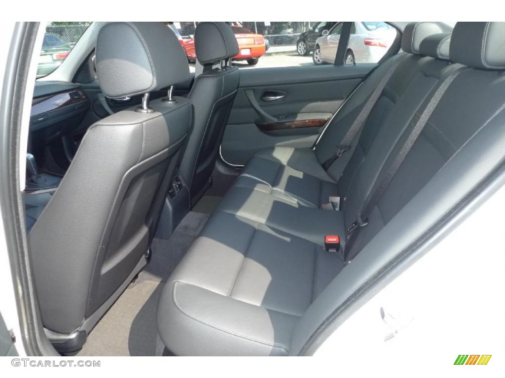 2010 3 Series 328i xDrive Sedan - Alpine White / Black photo #30