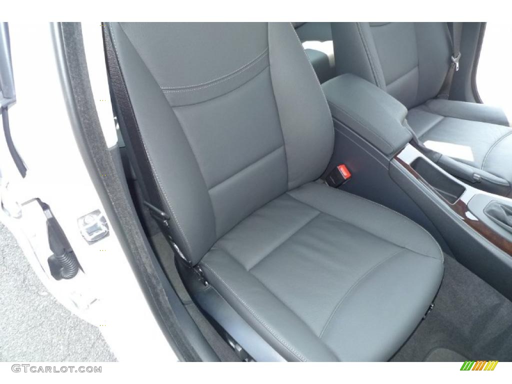 2010 3 Series 328i xDrive Sedan - Alpine White / Black photo #35