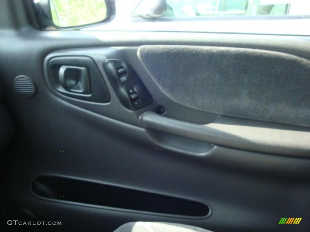 2000 Dakota Regular Cab - Light Driftwood Satin Glow / Mist Gray photo #12