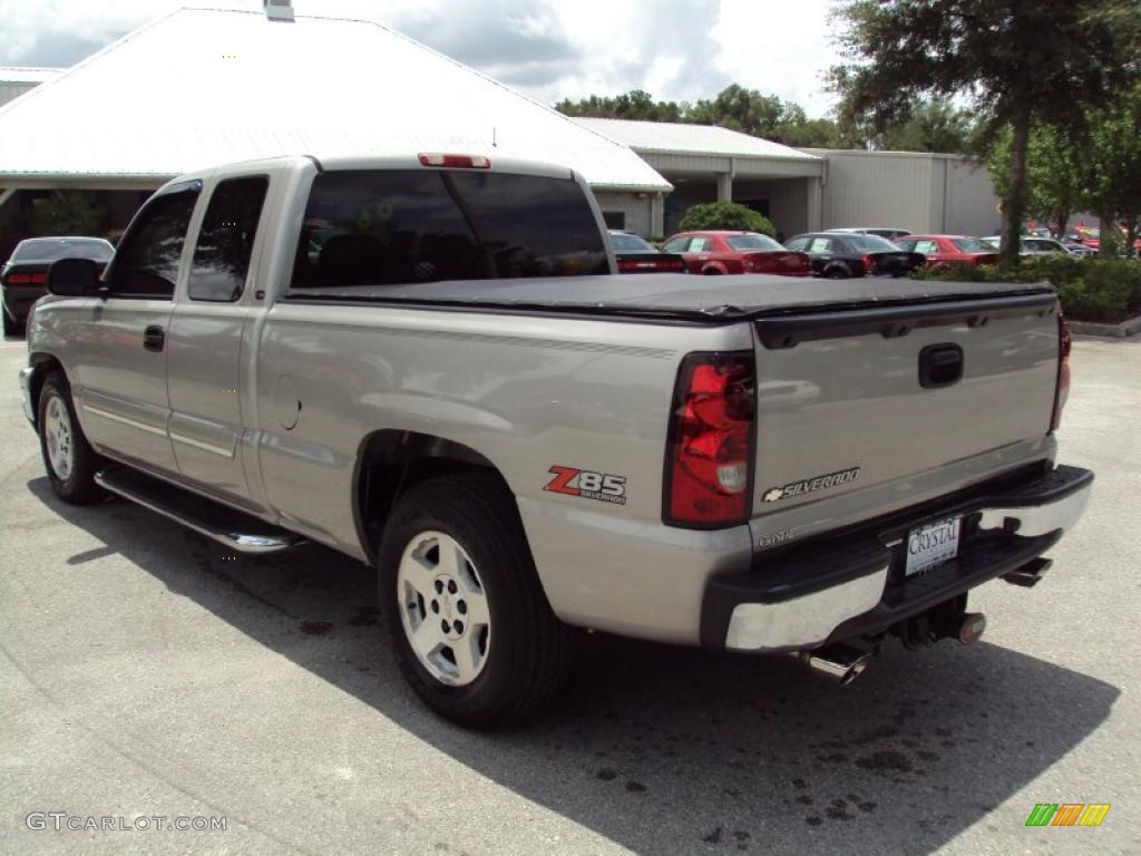 2006 Silverado 1500 LS Extended Cab - Silver Birch Metallic / Medium Gray photo #3