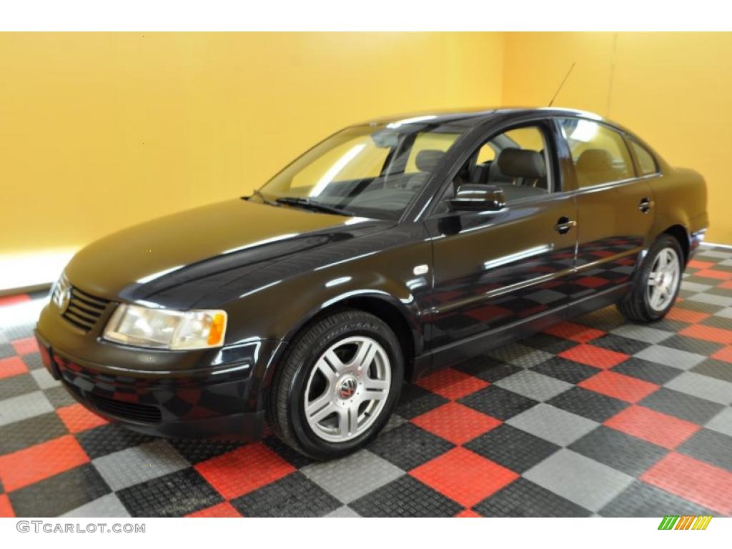 2001 Passat GLX Sedan - Black Magic Pearl / Gray photo #3