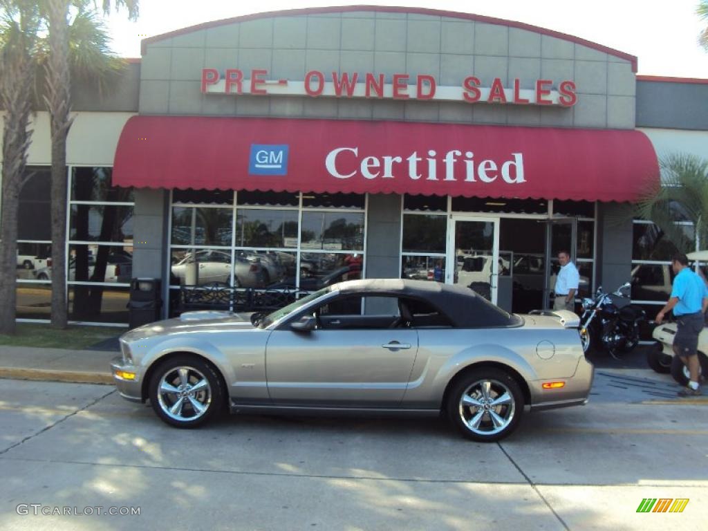 2008 Mustang GT Premium Convertible - Vapor Silver Metallic / Charcoal Black/Dove photo #2