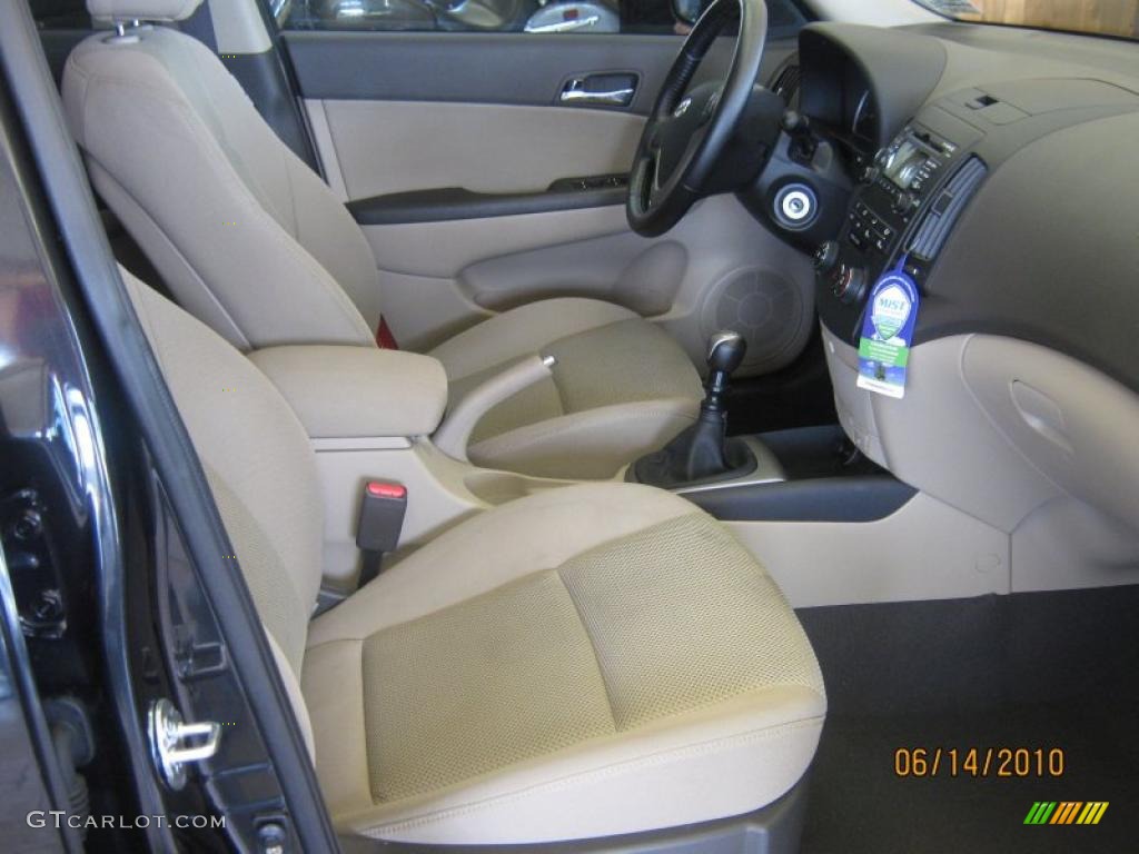 2009 Elantra Touring - Black Pearl / Beige photo #21