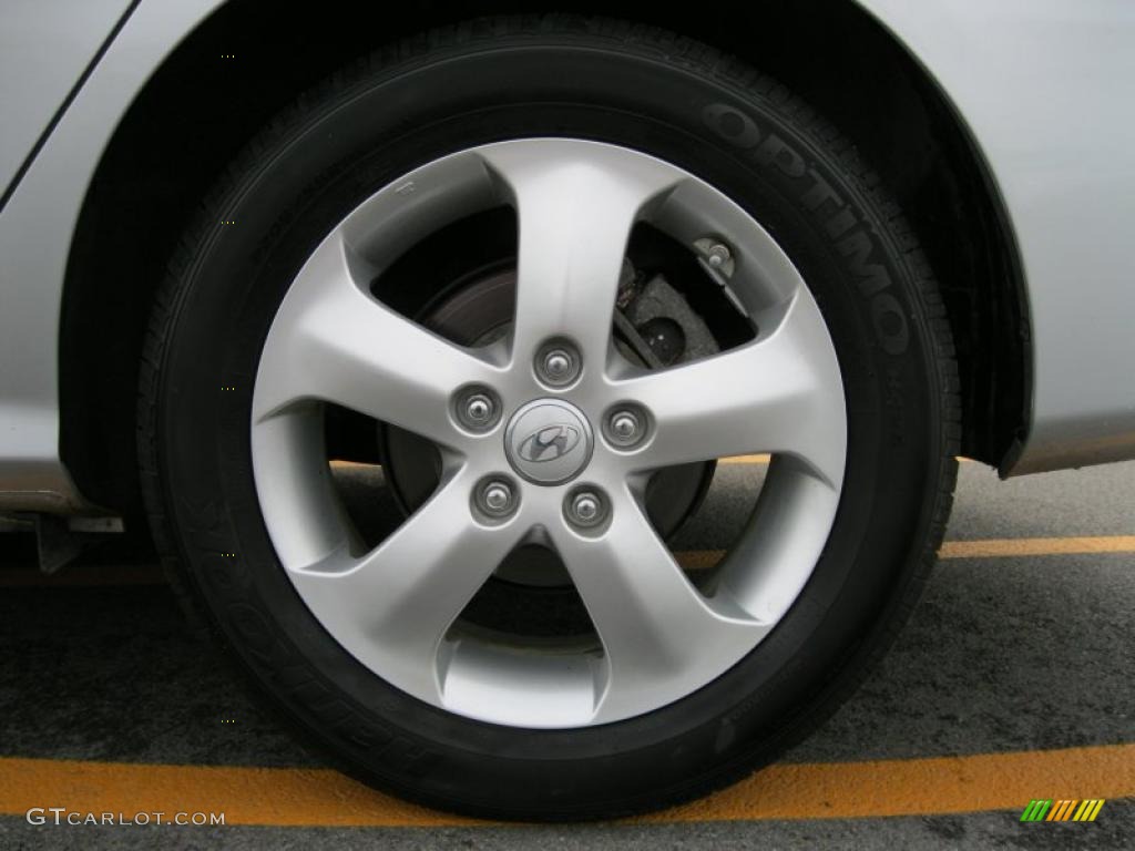 2009 Elantra SE Sedan - Quicksilver / Gray photo #12