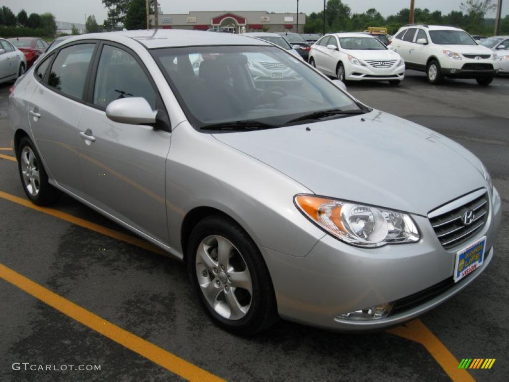 2009 Elantra SE Sedan - Quicksilver / Gray photo #15