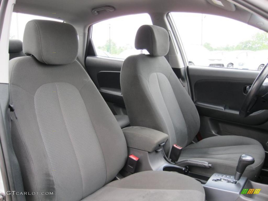 2009 Elantra SE Sedan - Quicksilver / Gray photo #20