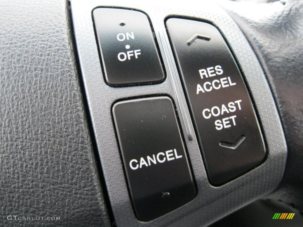 2009 Elantra SE Sedan - Quicksilver / Gray photo #28