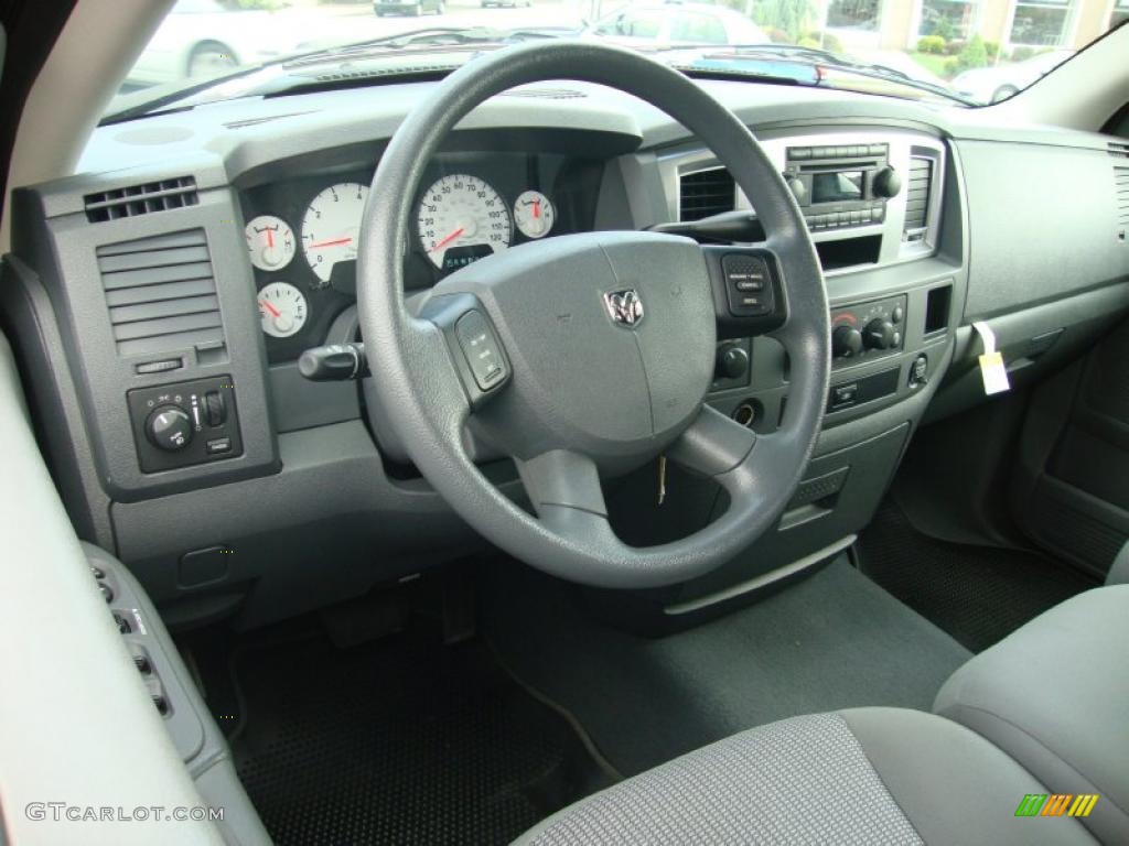 2008 Ram 1500 Big Horn Edition Quad Cab 4x4 - Bright Silver Metallic / Medium Slate Gray photo #7