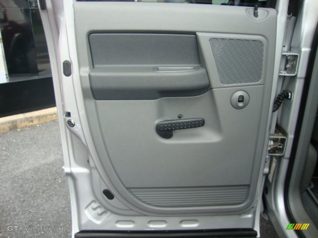 2008 Ram 1500 Big Horn Edition Quad Cab 4x4 - Bright Silver Metallic / Medium Slate Gray photo #19