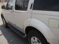 Silver Lightning Metallic - Pathfinder SE 4x4 Photo No. 16