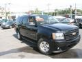Black - Suburban 1500 LT 4x4 Photo No. 3