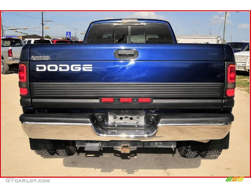 2002 Ram 3500 SLT Quad Cab 4x4 Dually - Patriot Blue Metallic / Camel/Tan photo #4