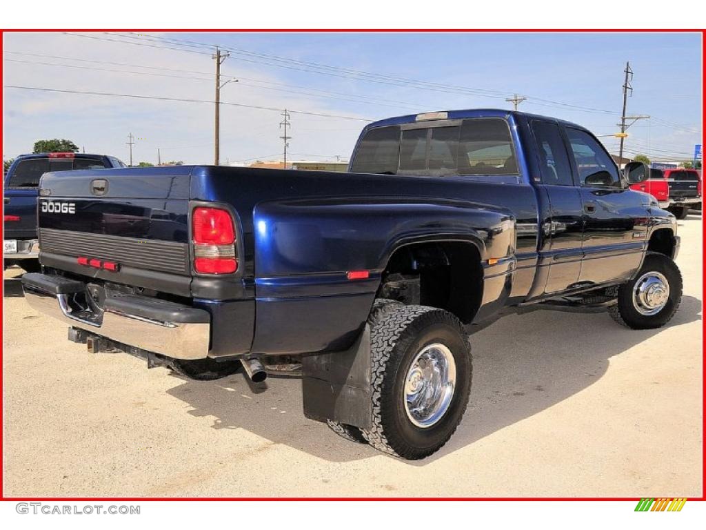 2002 Ram 3500 SLT Quad Cab 4x4 Dually - Patriot Blue Metallic / Camel/Tan photo #6
